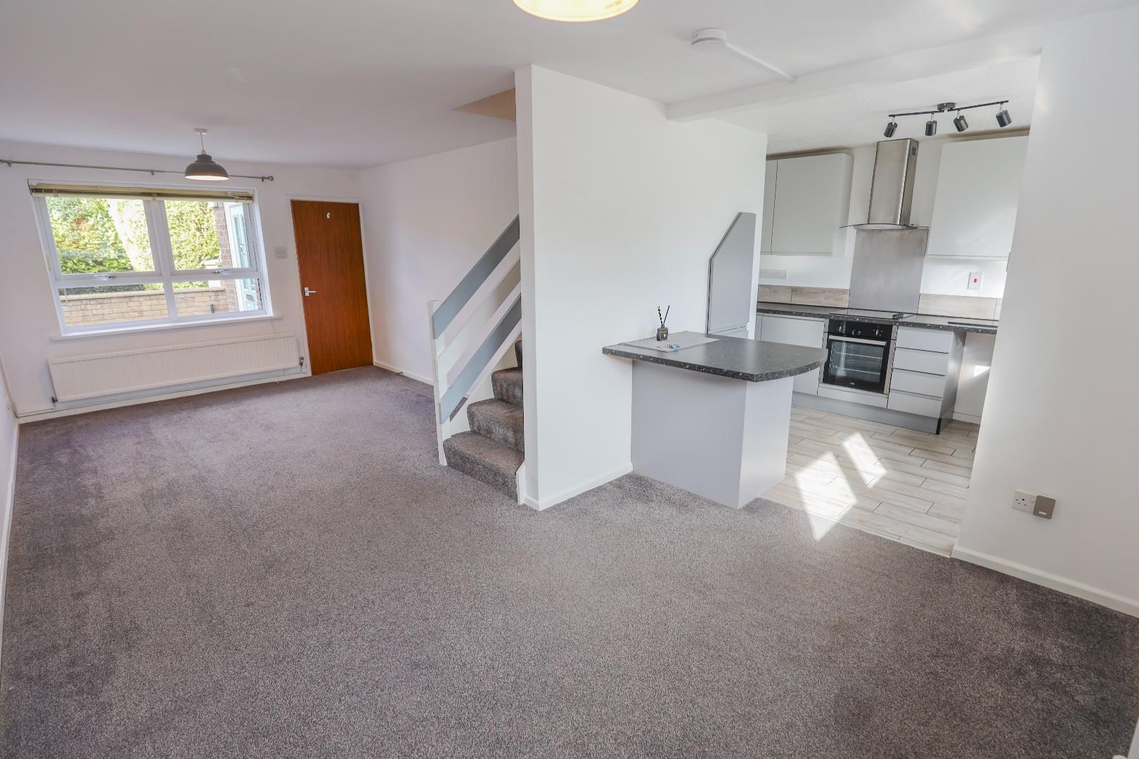16 Harding Close, Boverton, Llantwit Major, Vale of Glamorgan, CF61 1GX